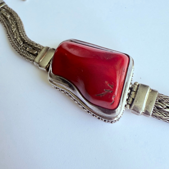 Sarda 30 CT Red Coral Bali 925 Sterling Silver 7.5mm Triple Chain Bracelet - Picture 4 of 12